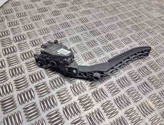 VOLKSWAGEN Touareg 1 generation (2002-2010) Педаль газа 7L6721507,6PV00777025 32590420