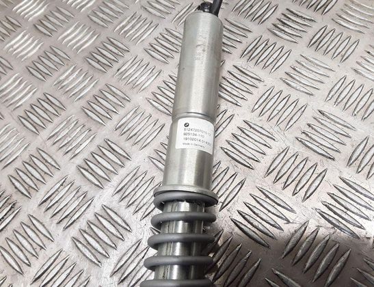 BMW 5 Series F10/F11 (2009-2017) Aizmugurējā bagāžnieka amartizātors labajā pusē 925134110,5124720701512 32959649