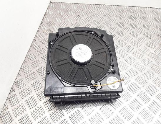 BMW 5 Series E60/E61 (2003-2010) Front Right Door Loudspeaker 6513691935304,6513692910001 32978533