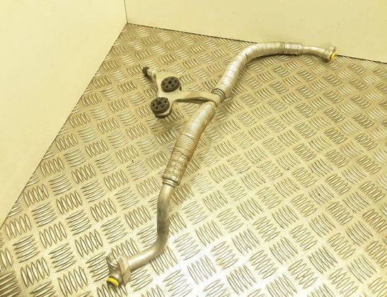 BMW 5 Series E60/E61 (2003-2010) Gaisa kondicionētāja trubas 6450911970102 32980651