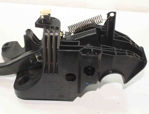 BMW X2 F39 (2017-2023) Педаль тормоза 6860677,6856600 31652102