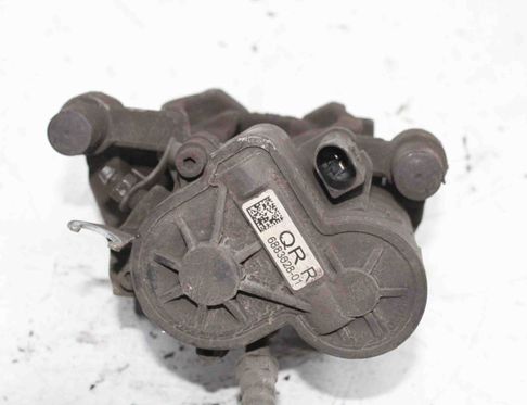 BMW X2 F39 (2017-2023) задний правый суппорт 6883028 31689070