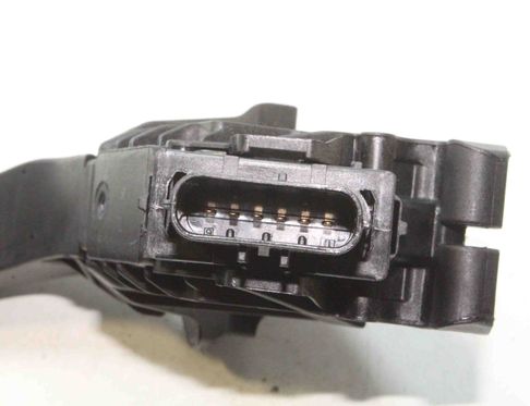 VOLKSWAGEN Golf 8 generation (2019-2023) Педаль газа 5Q2723503F 31945281