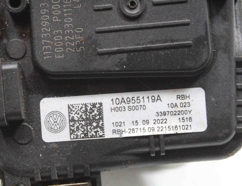 VOLKSWAGEN ID.3 1 generation (2019-2023) Priekšējā stikla tīrītāja mehānisma motorīts 10A955119A 32389168