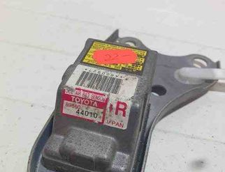 TOYOTA Verso 1 generation (2009-2015) Left Side Impact Sensor 32618524