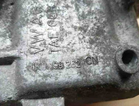 SKODA Yeti 1 generation (2009-2018) Engine Cylinder Head 1K0199262CN 27951276