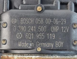 SKODA Fabia 1 generation  (2004-2007) Priekšējā stikla tīrītāja mehānisma motorīts 0390241500,6Q1955119 32572937