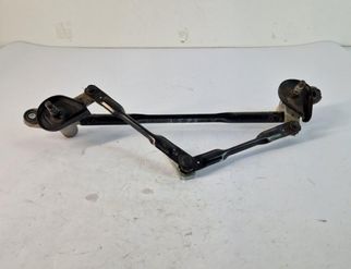 HYUNDAI i20 PB (1 generation) (2008-2014) Priekšējā stikla tīrītāja mehānisms 33041764
