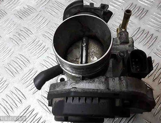 AUDI A3 8L (1996-2003) Дроссельная заслонка 06a133064d 28610682