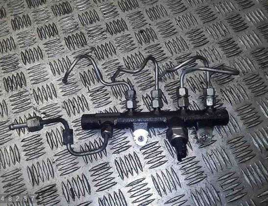 NISSAN Qashqai 2 generation (2013-2023) Топливная магистраль левая 175210651r 28822401