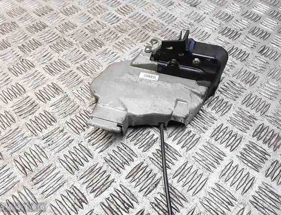 FIAT Ducato 3 generation (2006-2024) Durvju slēdzeņu mīkstās aizvēršanas / soft close komplekts 30799333 31858564