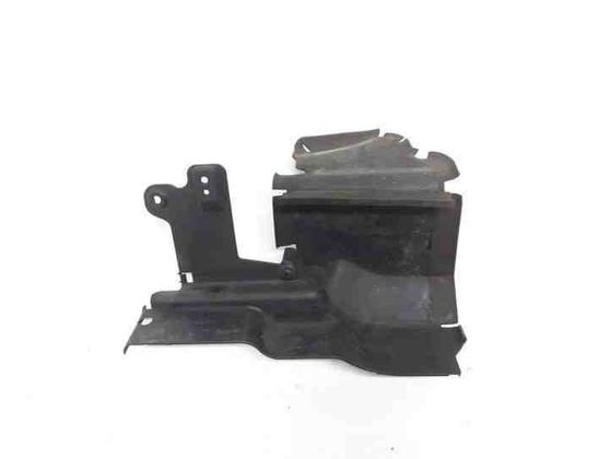 VOLVO V70 3 generation (2007-2020) Отвод воздуха радиатора 31323451 20538261