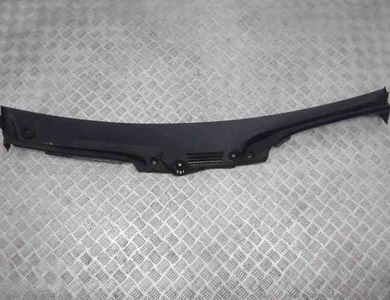 MERCEDES-BENZ GLC Coupe C253 (2016-2019) Priekšējā stikla tīrītāja apdare / plastmasa A2538306901 20539979