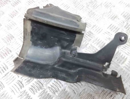 VOLVO V70 3 generation (2007-2020) Radiator air diverter 30678191 30373166