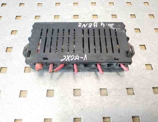 VOLVO XC70 2 generation (2000-2007) Drošinātāju kārba 9441776 25121224