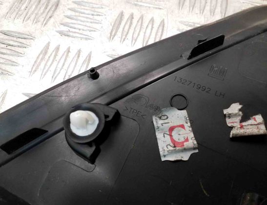 OPEL Meriva 2 generation (2010-2020) Стеклоуплотнитель передней левой двери 13271992 27952517