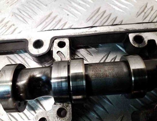 AUDI Q5 8R (2008-2017) Intake Camshaft 03L101,03L103286A,03L102 32149512