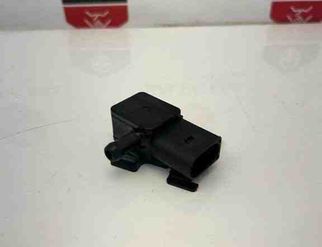 BMW 5 Series F10/F11 (2009-2017) DPF Pressure Sensor 7805152 31520495