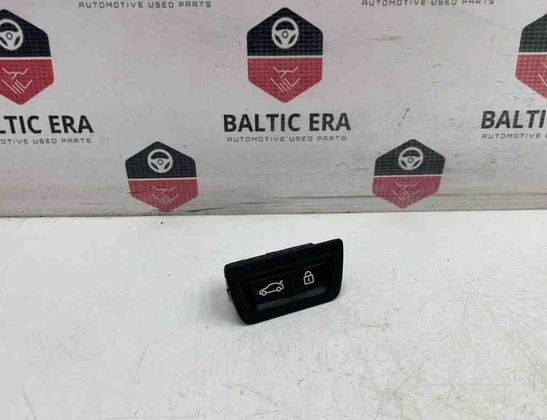 BMW 5 Series F10/F11 (2009-2017) Кнопка открывания задней крышки 9162645,VMERCA77 31531548