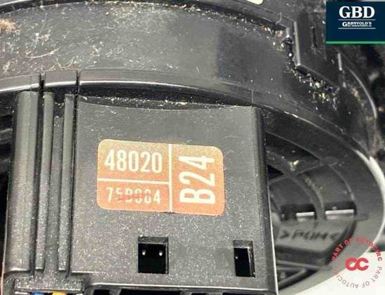 TOYOTA Prius 2 generation (XW20) (2003-2011) Переключатель света 8414042101,8465247040,8414047090,8465248030 30897724