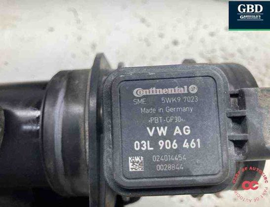 VOLKSWAGEN Caddy 3 generation (2004-2015) Front Parking Sensor 03l906461 31793395