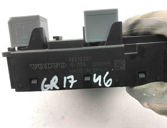 VOLVO XC60 2 generation (2017-2024) Control Unit 32212297 15808016