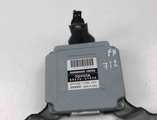TOYOTA Prius 2 generation (XW20) (2003-2011) Pārnesumkārbas vadības bloks 89535-47020 24492834