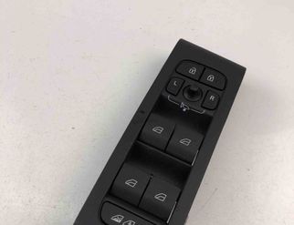 VOLVO XC40 1 generation (2017-2024) Кнопка стеклоподъемника передней левой двери 32319765 24840887