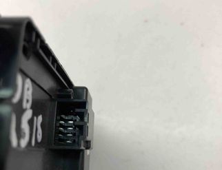 VOLVO XC40 1 generation (2017-2024) Priekšējo kreiso durvju logu pacēlāja slēdži 32319765 27519957