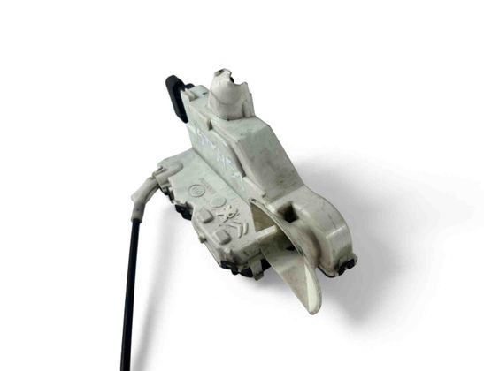 PEUGEOT 5008 1 generation (2009-2016) Замок задней левой двери A048069 28903167