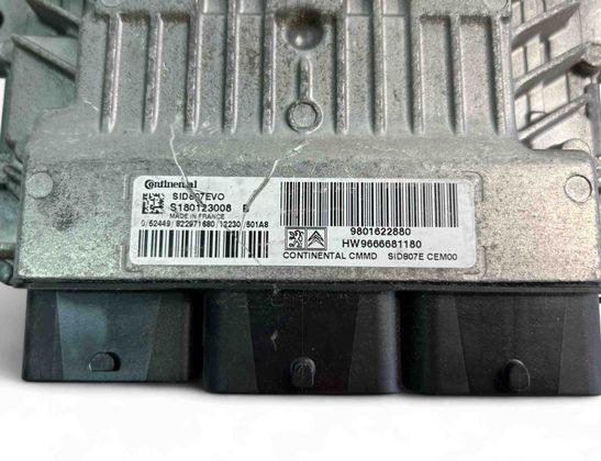 PEUGEOT 508 1 generation (2010-2020) Блок управления двигателем 9801622880,S180123008B 30304476