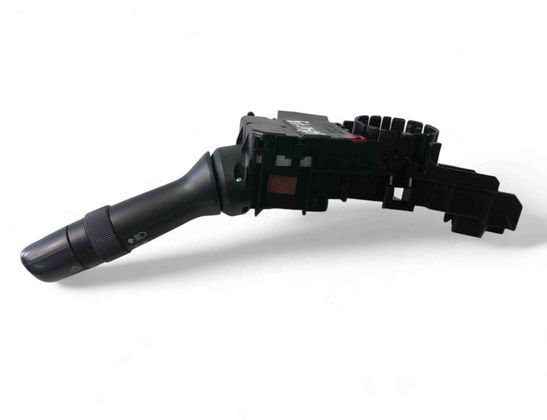 TOYOTA Avensis 3 generation (2009-2020) Stikla tīrītāja rokturis 17F373 30661095