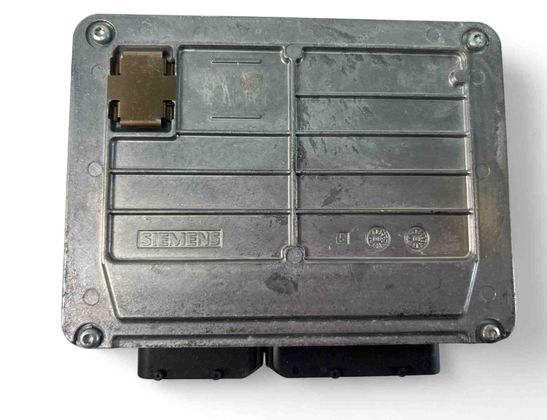 SKODA Octavia 1 generation (1996-2010) Блок управления двигателем 06A906033P 32065024