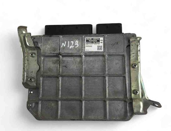 TOYOTA Verso 1 generation (2009-2015) Engine Control Unit ECU 89661-0F400 32634428
