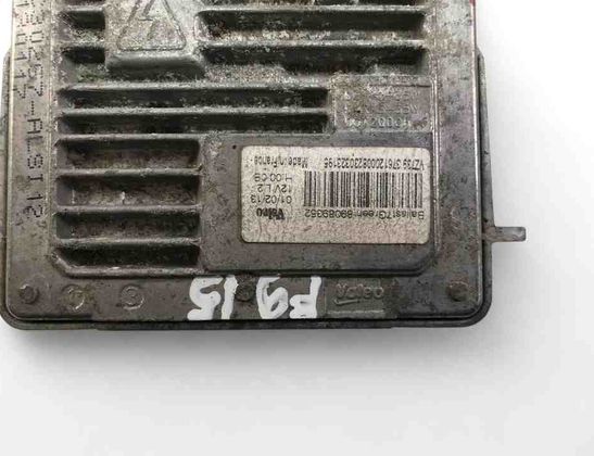 VOLVO XC70 2 generation (2000-2007) Блок света 89089352 32739924
