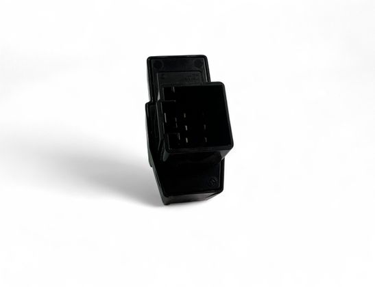 VOLVO V70 2 generation (2000-2008) Rear Left Door Window Control Switches 30658696 32744615