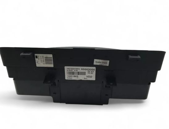 VOLKSWAGEN Golf 5 generation (2003-2009) Speedometer 1K6920863 32756250