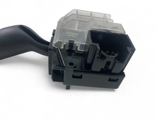 MAZDA 3 BL (2009-2013) Wiper Control 17D682 32793644