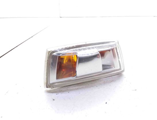 OPEL Zafira B (2005-2010) Front Right Fender Turn Signal 13252455,13252456 13121160