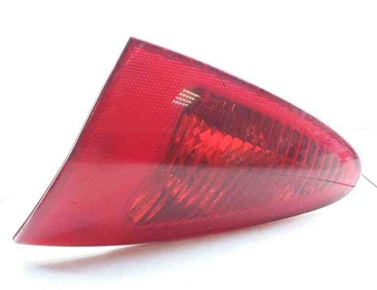 ALFA ROMEO 147 1 generation (2000-2010) Right Side Tailgate Taillight 46556346 20328151