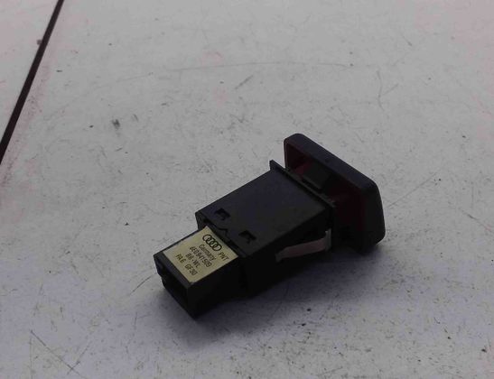 AUDI A4 B7/8E (2004-2008) кнопка опасности 8E0941509 20358769