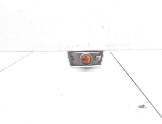 OPEL Zafira B (2005-2010) Front Right Fender Turn Signal 13252455,13252456 31057522