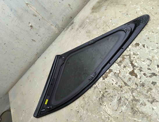 KIA Sorento 3 generation (2015-2020) Rear Left Door Window 43r000399,dot748,e000008 31875694