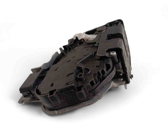 VOLVO XC60 1 generation (2008-2017) Priekšējo labo durvju slēdzene 30753663 30056365