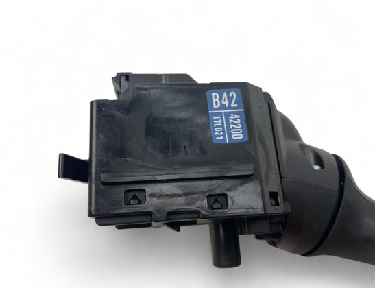 TOYOTA RAV4 5 generation (XA50) (2018-2024) Indicator Wiper Stalk Switch 17L021 32820951