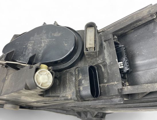 VOLKSWAGEN Passat B6 (2005-2010) Priekšējais labais lukturis 3C0941752K 32864922