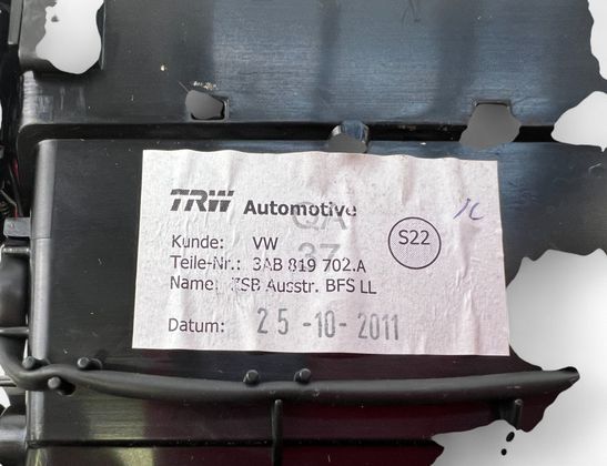 VOLKSWAGEN Passat B7 (2010-2015) Dashboard Air Vents 3AB819702A 33030276