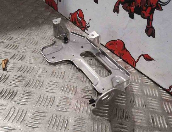 MERCEDES-BENZ E-Class W213/S213/C238/A238 (2016-2024) Citas salona daļas A2385402900 32186782