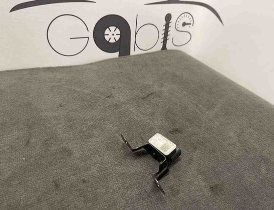 MERCEDES-BENZ GLE W166 (2015-2018) Боковой датчик удара левый A0009057600 32188404