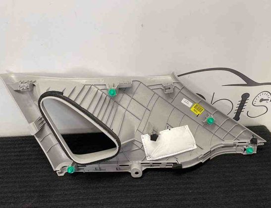 HYUNDAI Kona 1 generation (2017-2024) Aizmugurējā kreisā statnes apdare 85850-J9000 32194268